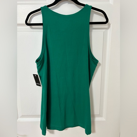 Torrid Tank - Picture 2 of 4